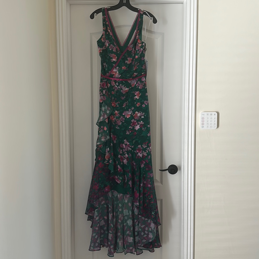 Marchesa Notte Size 6 - Floral + Green Formal / Semi-Formal Gown